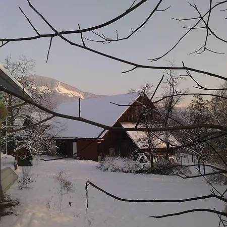 Gostinjska kuća Hribar *